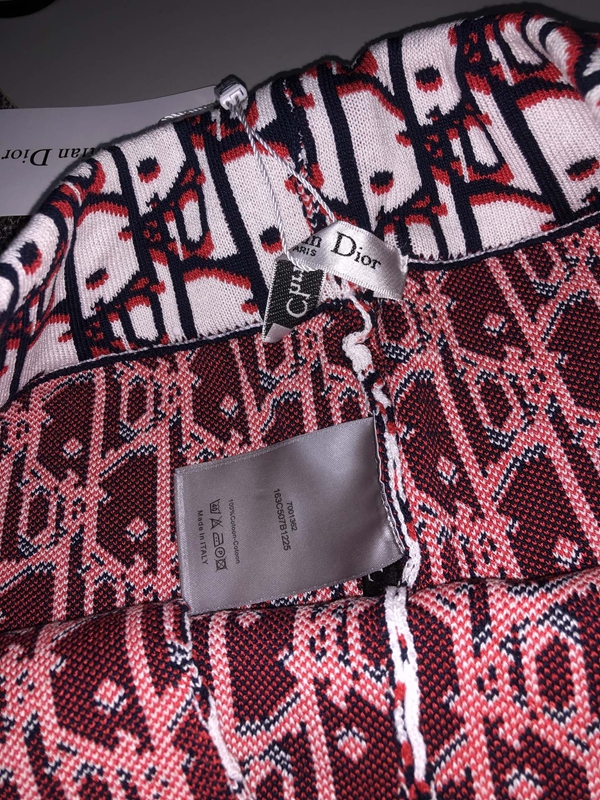 ブランドハーフパンツ全体デザイン